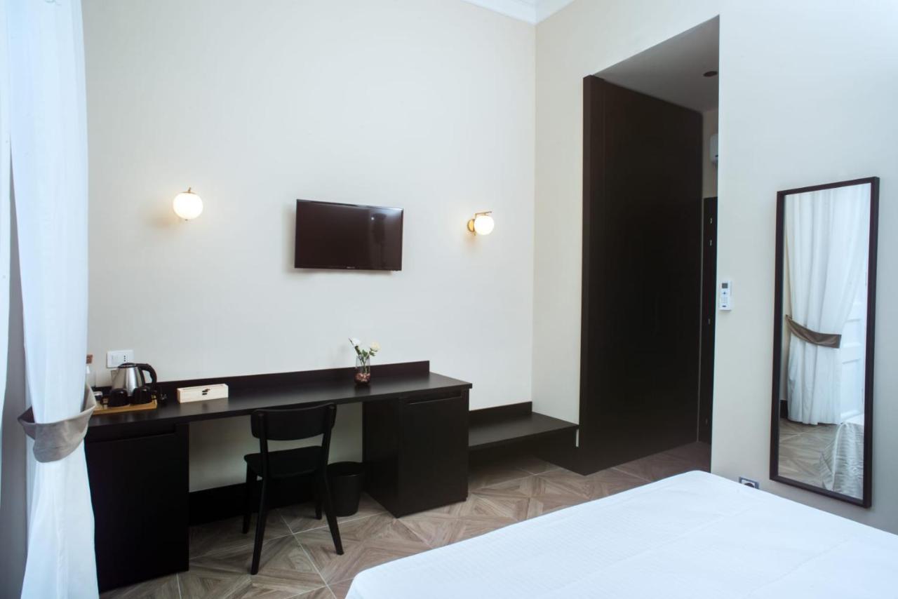 Fida Rooms Naples Exterior photo