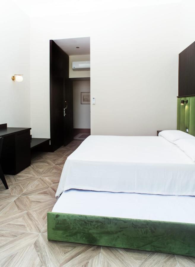 Fida Rooms Naples Exterior photo