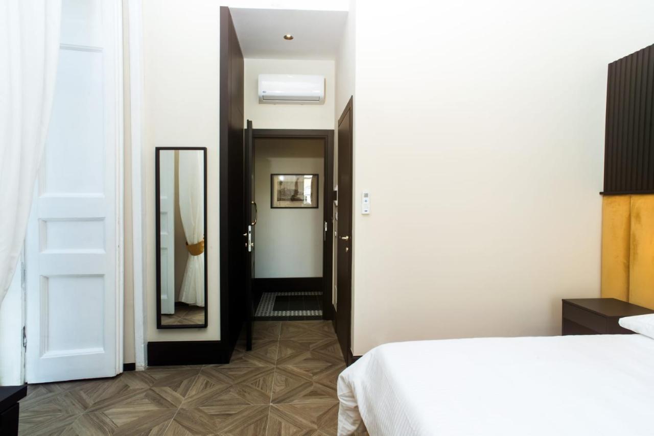 Fida Rooms Naples Exterior photo