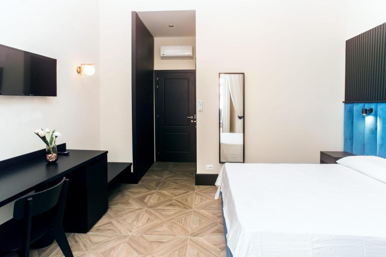 Fida Rooms Naples Exterior photo