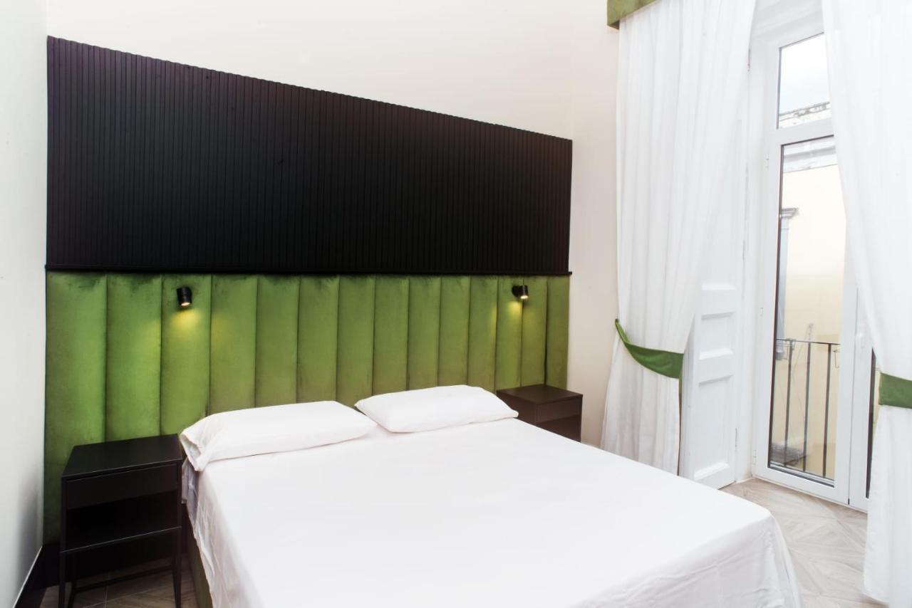 Fida Rooms Naples Exterior photo