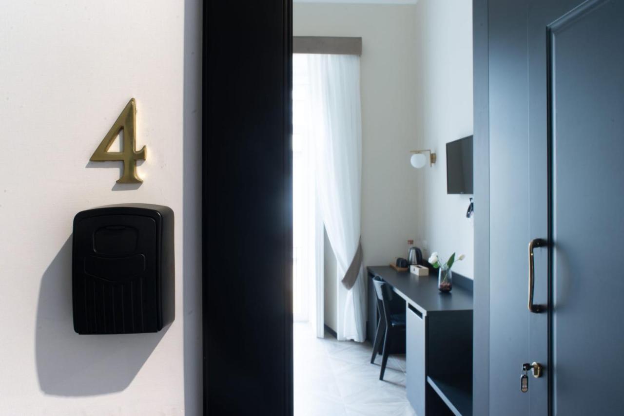 Fida Rooms Naples Exterior photo
